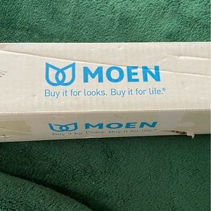 Moen 12” Grab Bar Brushed Nichel    Never used